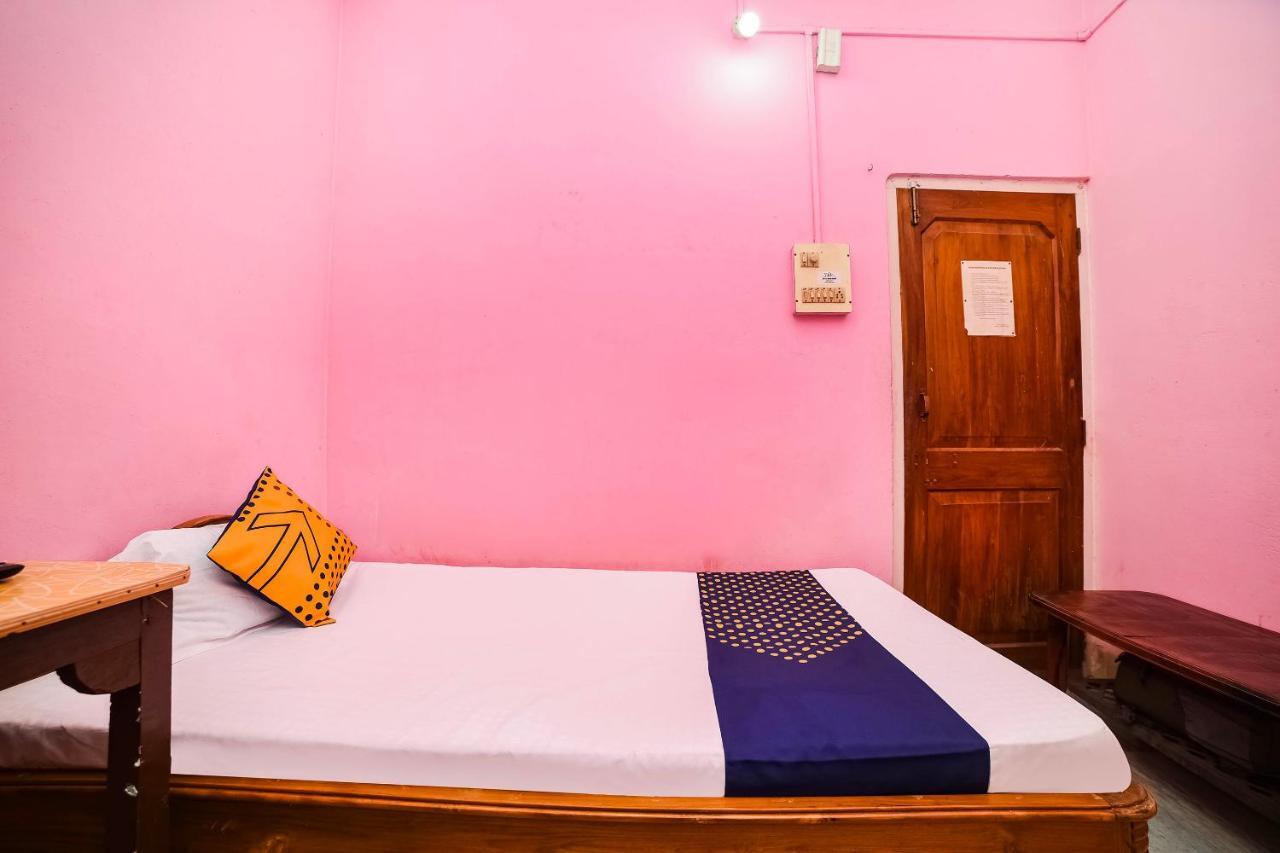 Spot On 66402 Hotel Moon Moon Goalpara Bagian luar foto