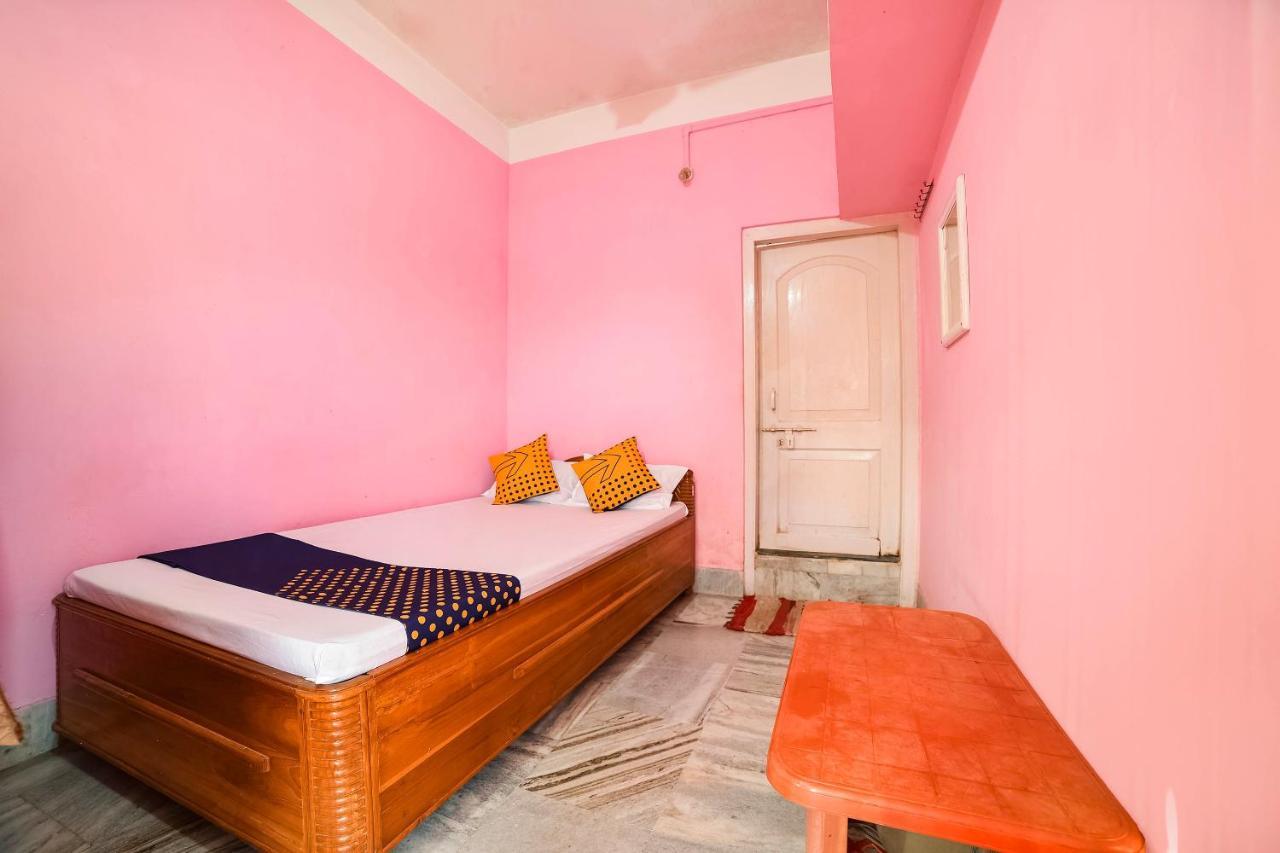 Spot On 66402 Hotel Moon Moon Goalpara Bagian luar foto